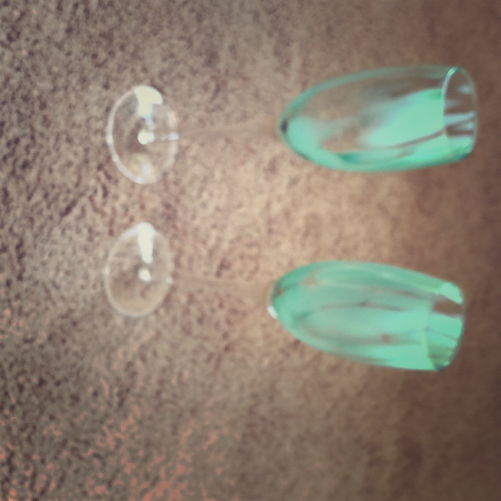 Great champagne flutes.
